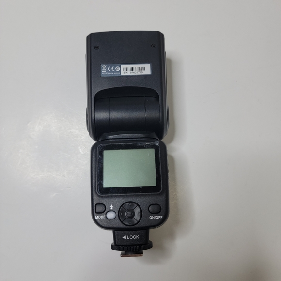 Altura Photo AP-UNV2 Camera Flash Light Speedlite LCD Display Universal NWT - Picture 4 of 11